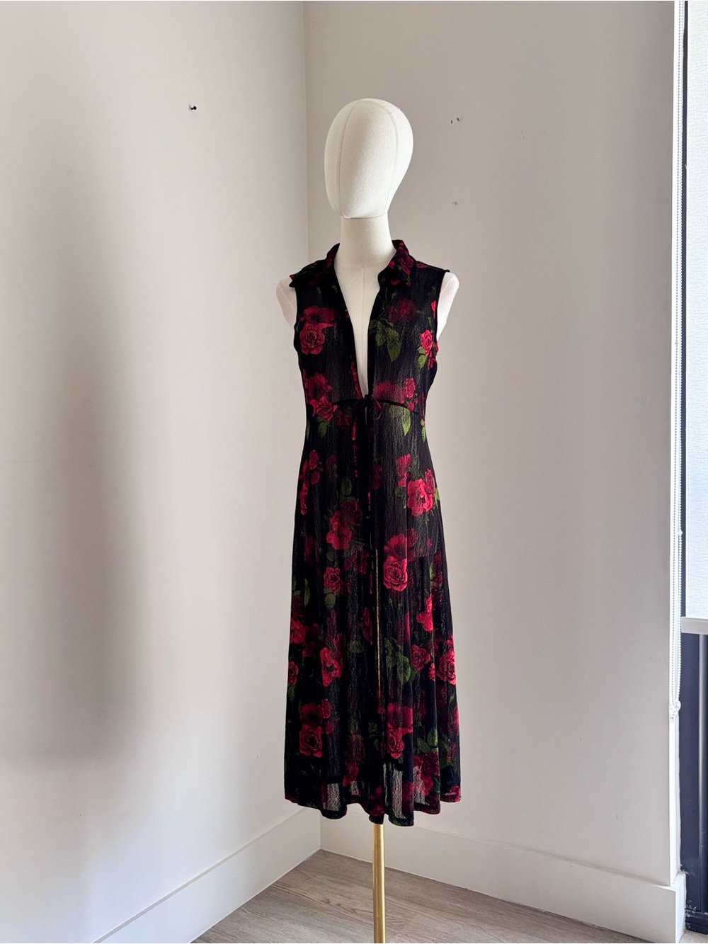 Sirenlily Sheer Black Red Rose Floral Sleeveless Tie-Front Duster Midi Dress M